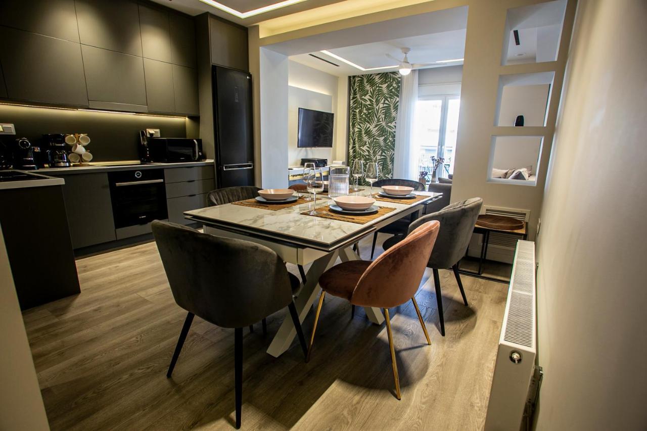The Lux2 A Gorgeous Apartment 테살로니키 외부 사진
