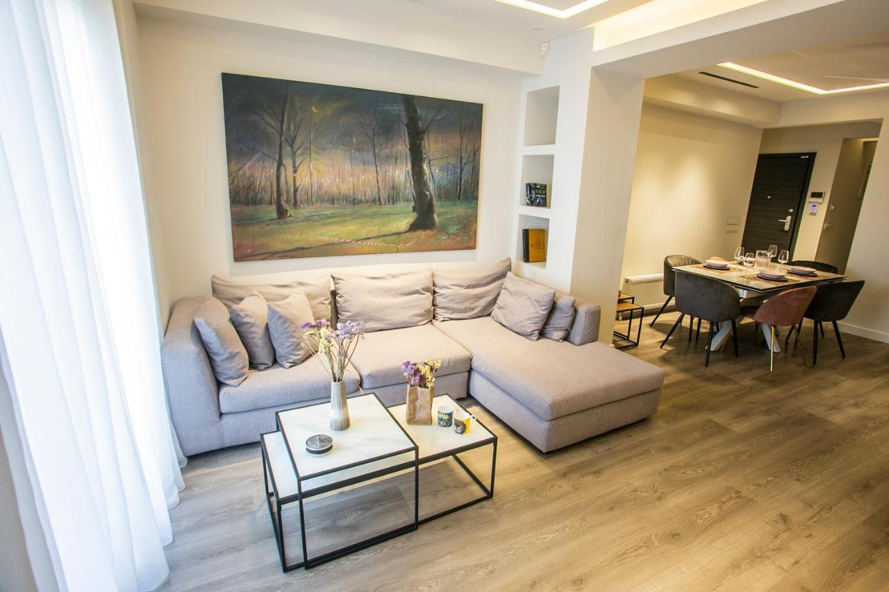 The Lux2 A Gorgeous Apartment 테살로니키 외부 사진